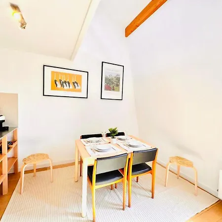 Beautiful One Bedroom Close To The Train Station Luxemburg